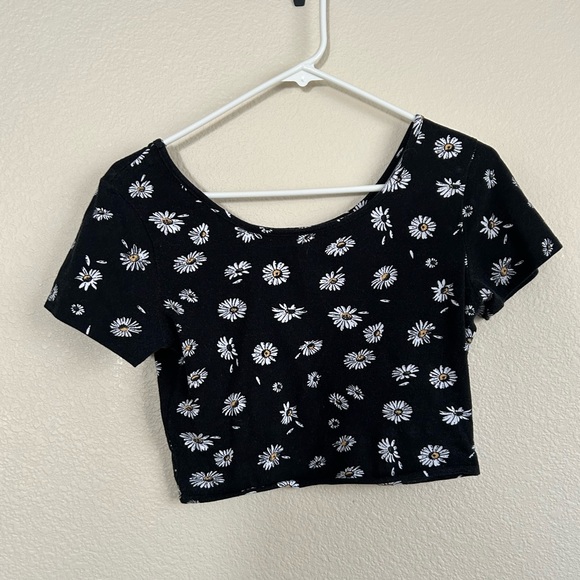 Neff X Austin Carlile cropped scoop neck daisy floral top Size: M - Picture 2 of 4